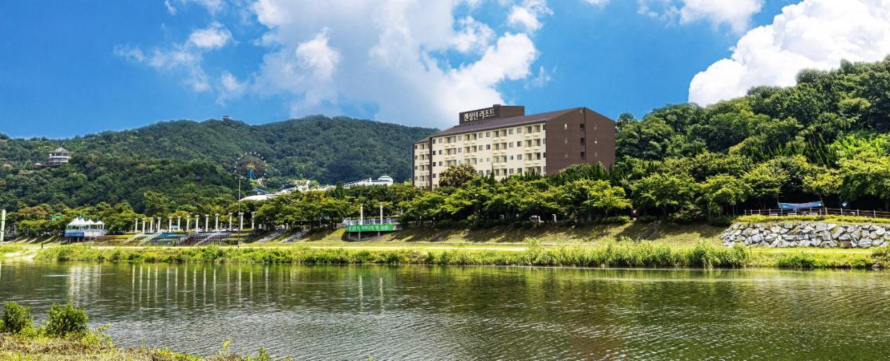 Kensingtonresort Jirisannamwon Exterior foto